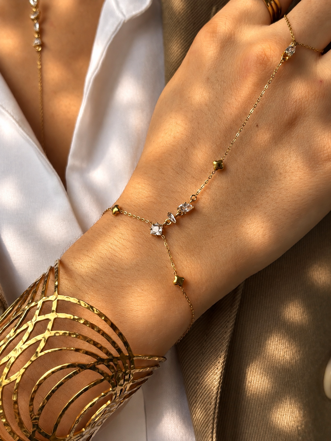 Bijoux de mains Sorelia